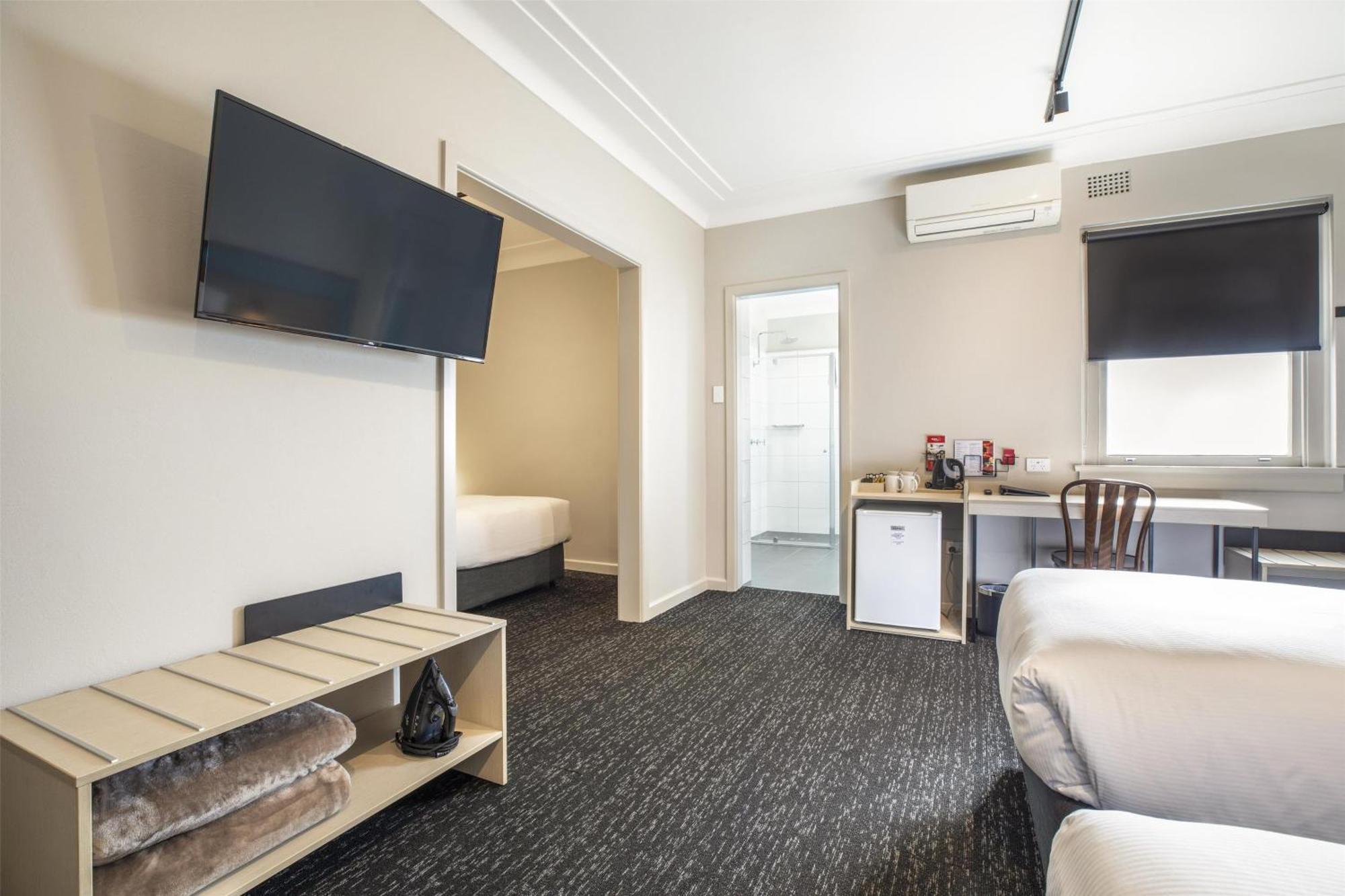 ไนท์แค็ป แอท โอเชียน บีช โฮเต็ล Hotel Umina Beach ภายนอก รูปภาพ