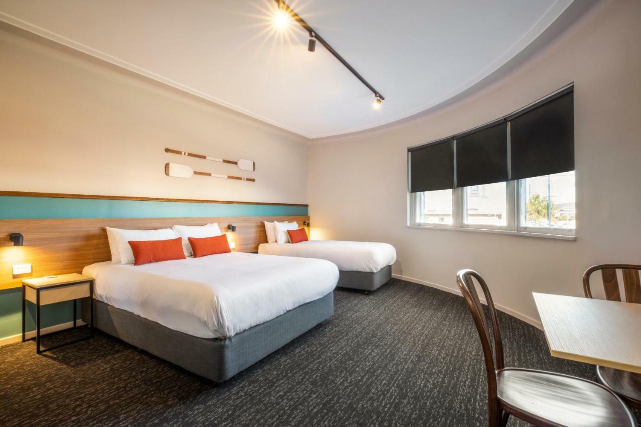 ไนท์แค็ป แอท โอเชียน บีช โฮเต็ล Hotel Umina Beach ภายนอก รูปภาพ